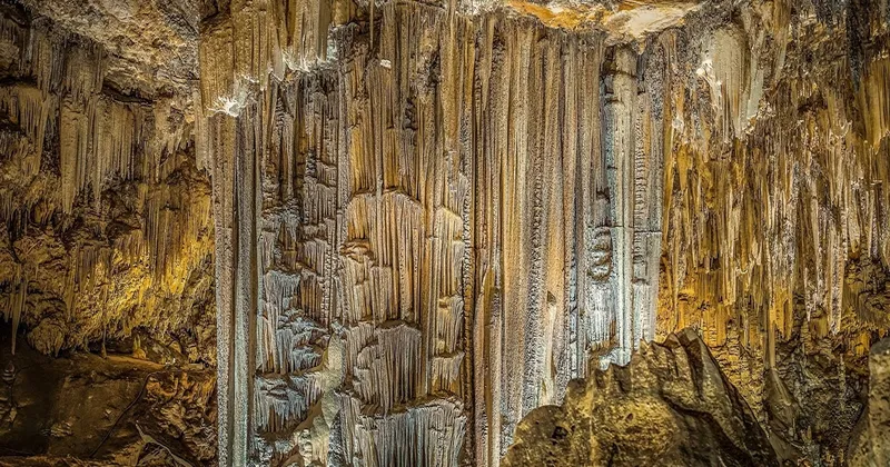 From Motril: Nerja, Frigiliana and Caves Private Tour